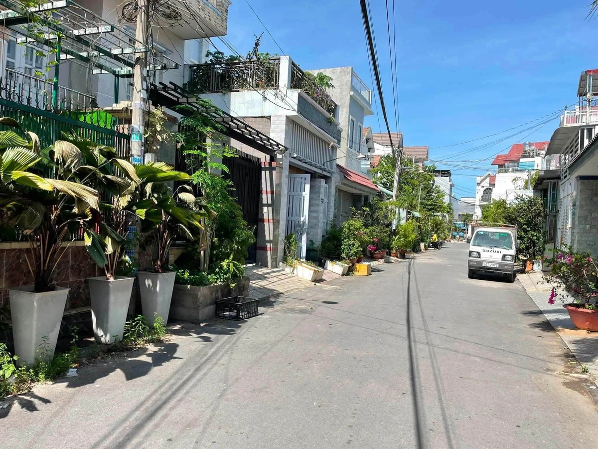 Bán nhà góc 2 mặt tiền Lý Văn Sâm, Quận 7, 103m², 3,99 tỷ - Ảnh thu nhỏ 3