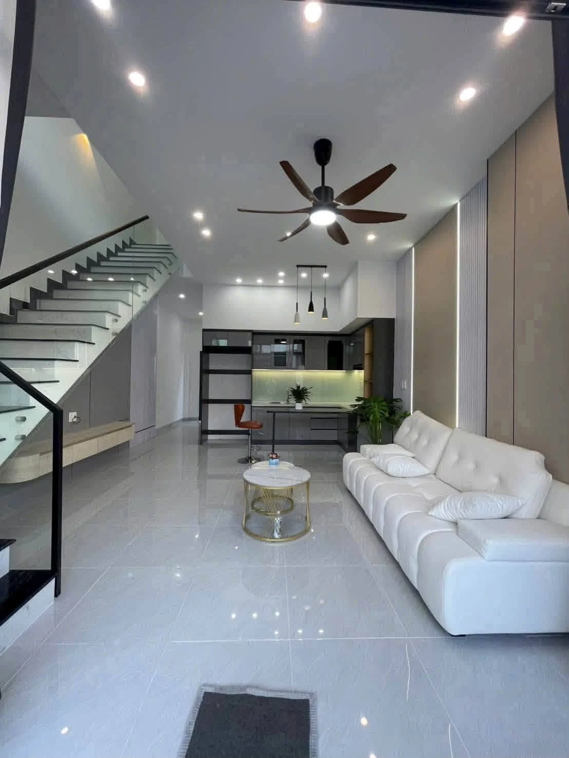 Bán nhà 3PN, 76m² sát chợ Phú Mỹ, Thủ Dầu Một, 3 tỷ 4 - Ảnh 1