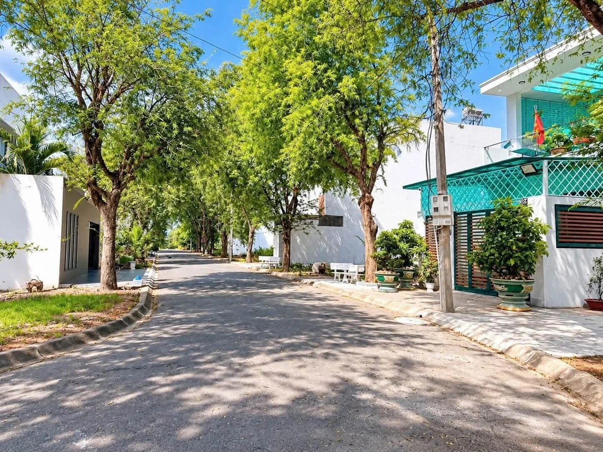 Bán lô đất thổ cư 100m² Long An, Tây Ninh 2,05 tỷ - Ảnh thu nhỏ 2
