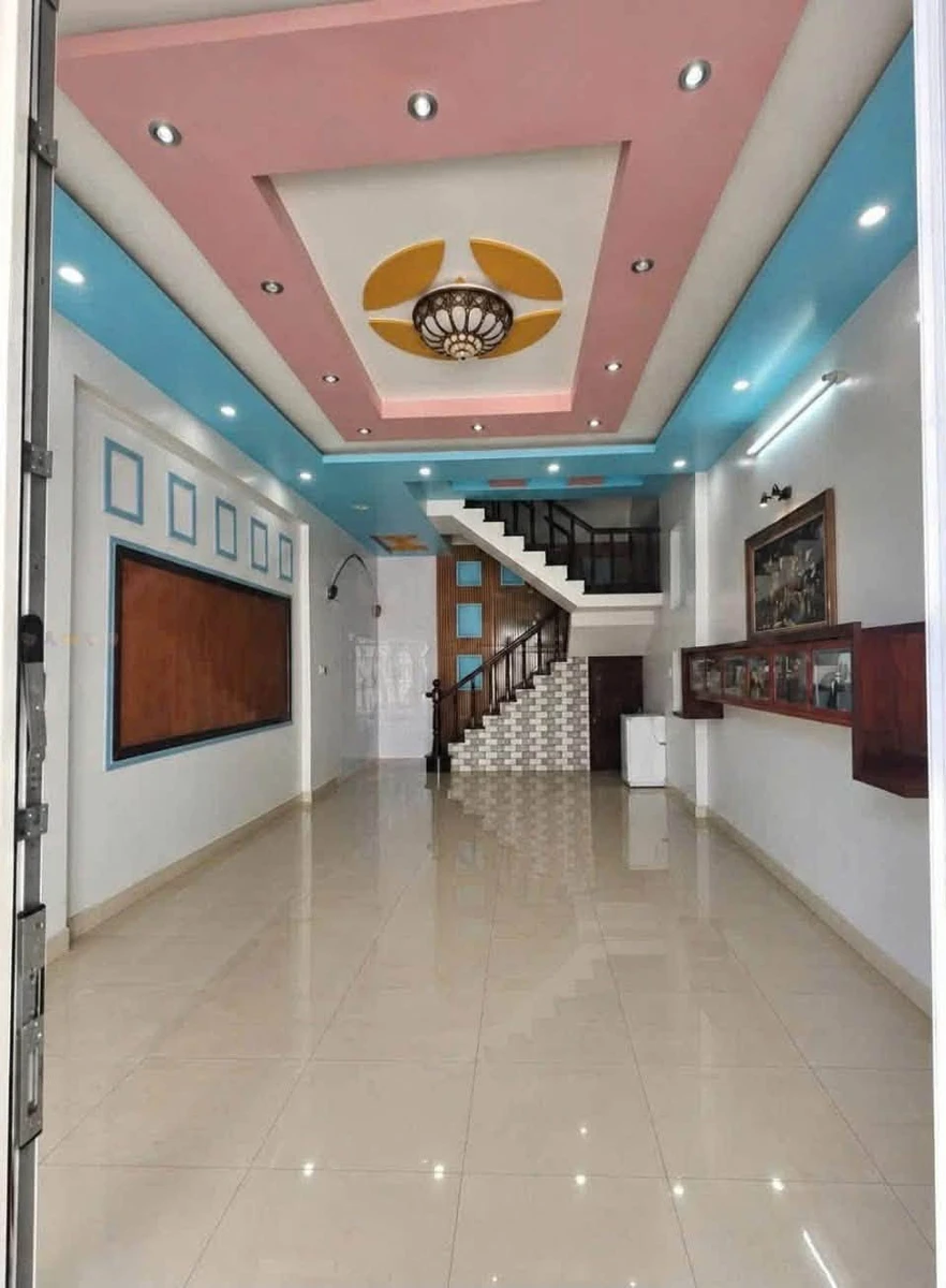 Cho thuê nhà mặt tiền Phạm Hùng, Rạch Giá 8 triệu/tháng, 100m² - Ảnh thu nhỏ 2