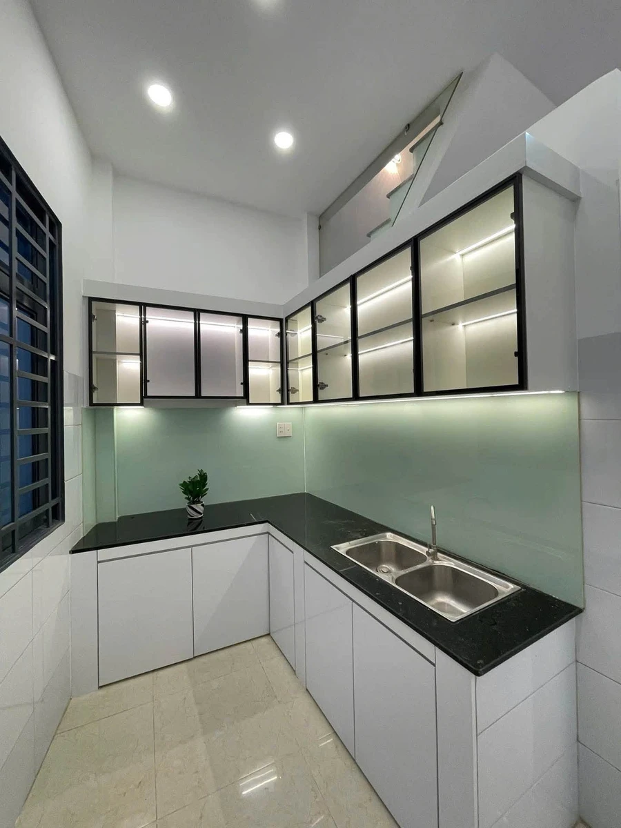 Bán nhà 4PN, 3WC, 40m² trung tâm Quận 6 - Ảnh thu nhỏ 4