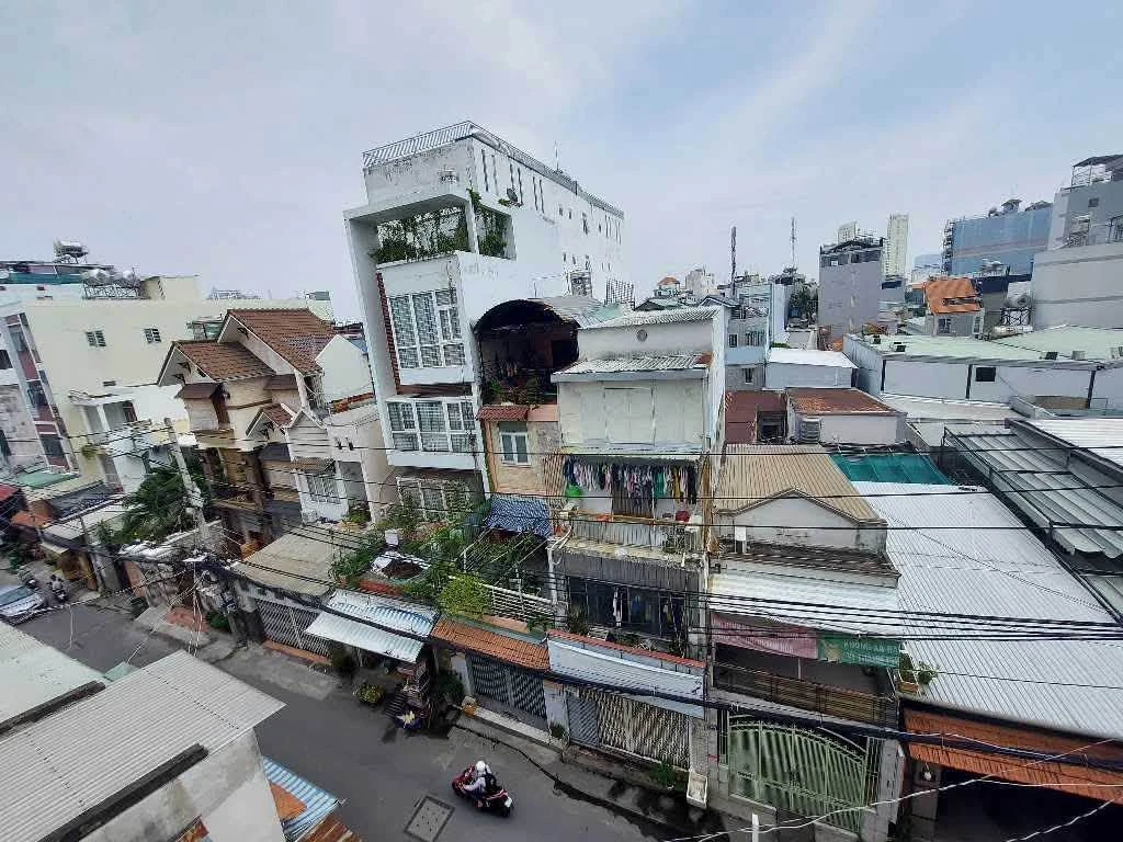 Bán nhà 4 tầng 65m² ngang 5m Nguyễn Thị Thập Quận 7 - Ảnh 1