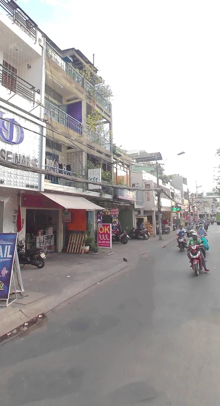 Bán nhà mặt tiền Nguyễn Văn Nghi 99m2, 8PN, 1 trệt 2 lầu, Phường 7, Gò Vấp, giá 17,25 tỷ