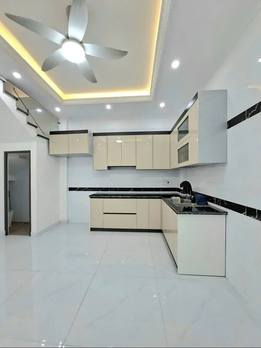 Bán nhà 4 tầng, 4 PN, 50m² hơn 3 tỷ Phương Lưu - Ảnh thu nhỏ 3