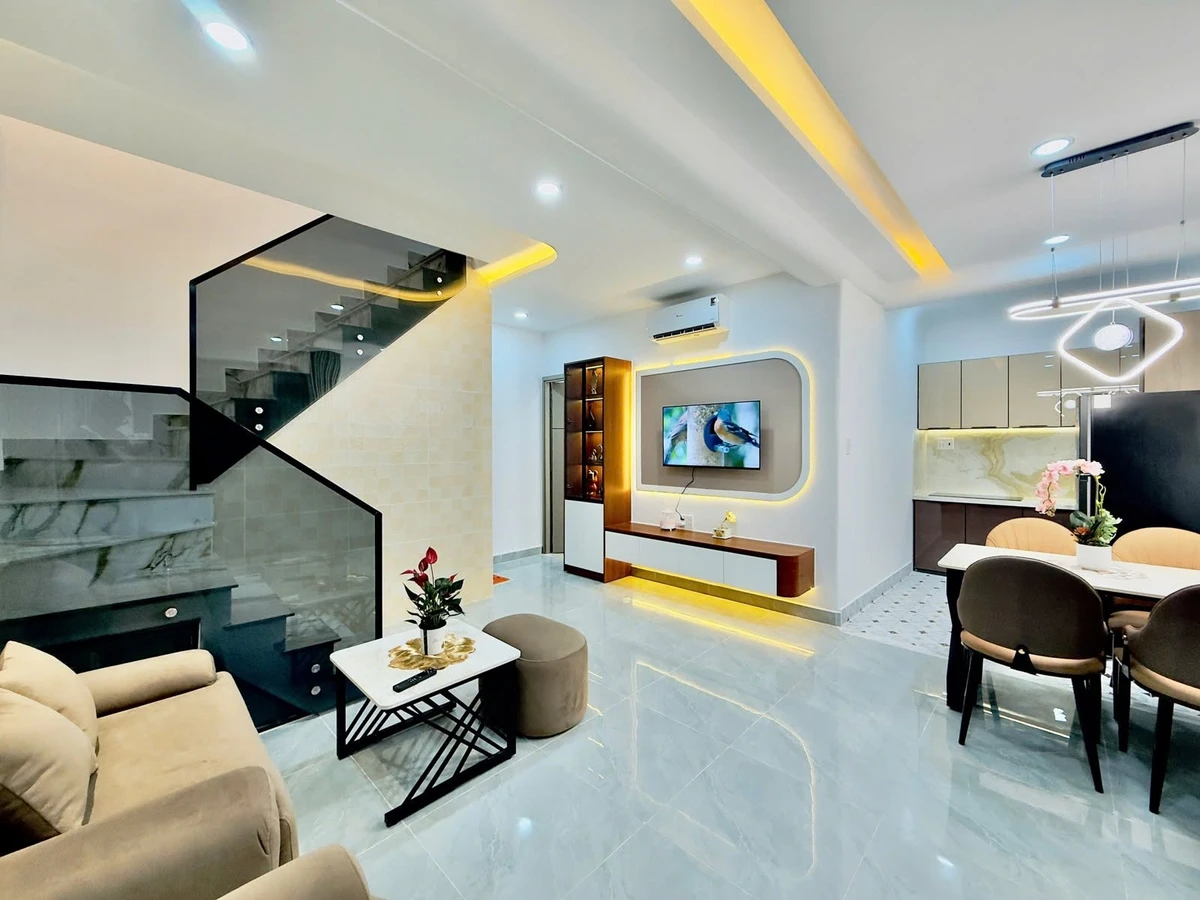 Bán nhà hẻm Thích Quảng Đức, Phú Nhuận, 37m², 3PN 2WC, nhỉnh 6 tỷ, tặng full nội thất - Ảnh thu nhỏ 3