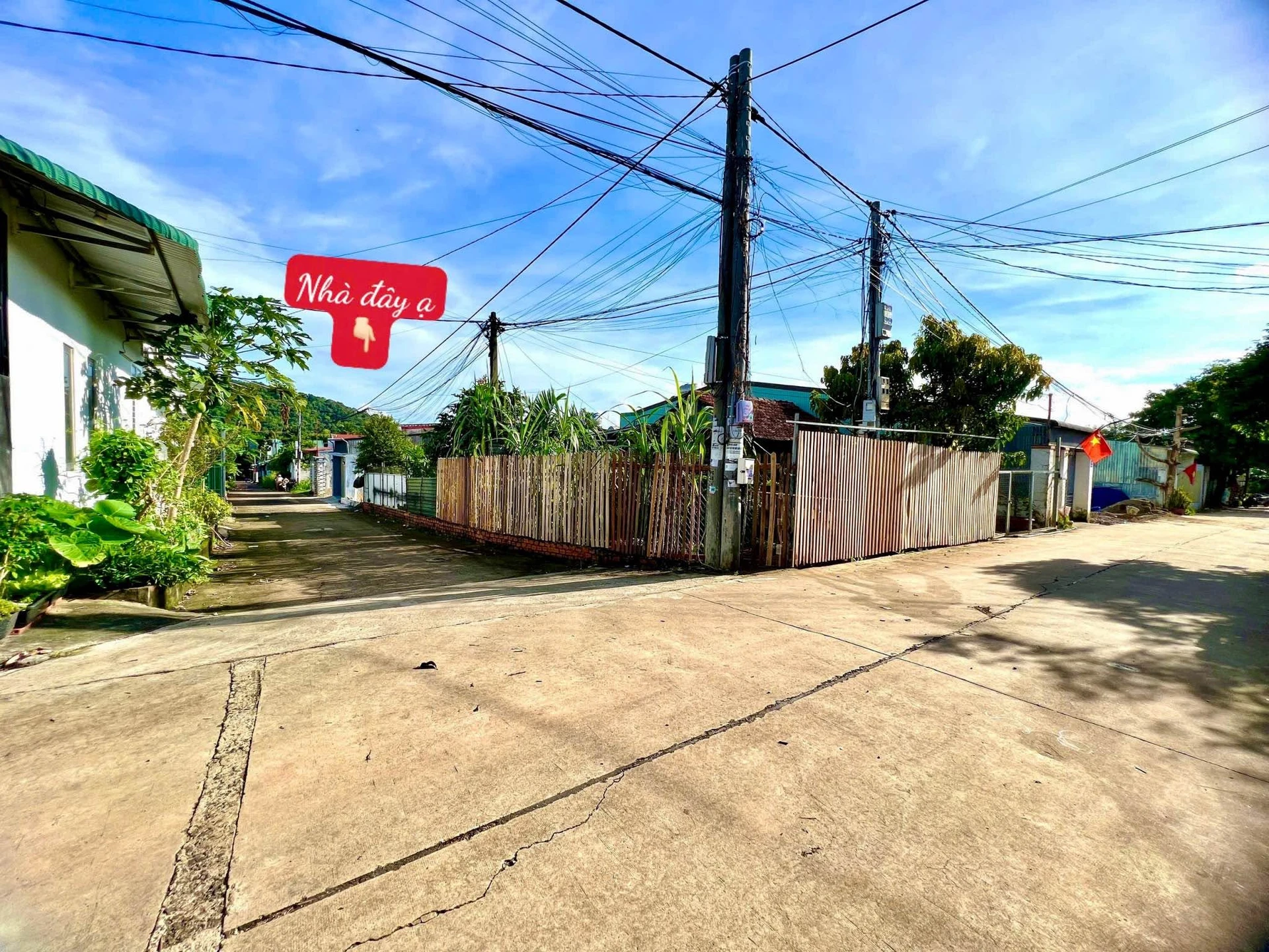 Bán nhà mới 5x23 hẻm 107 Nguyễn Phúc Chu, Phường Thành Nhất, giá 2,35 tỷ - Ảnh 1