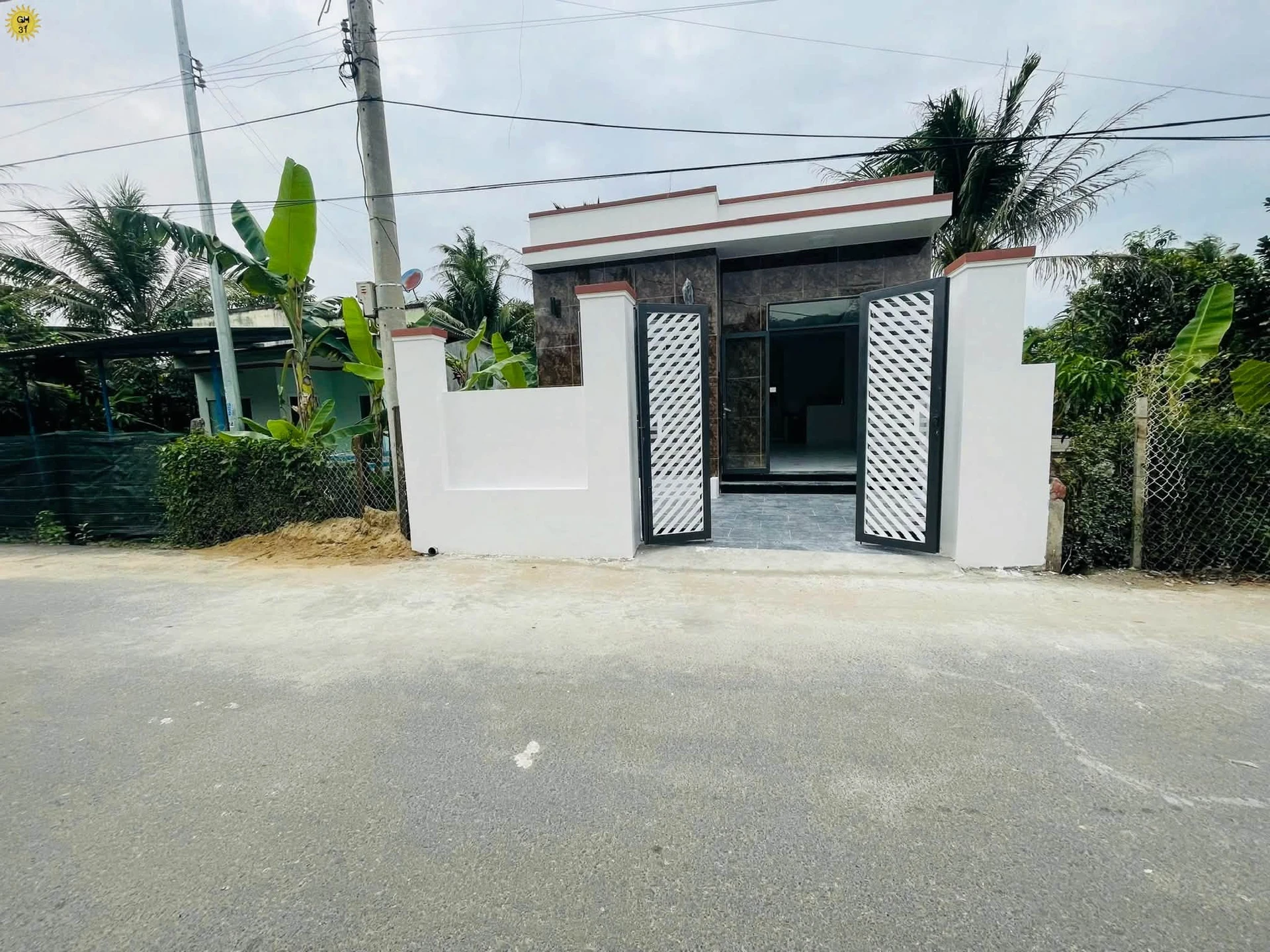 Bán nhà mặt tiền Suối Hiệp 87m2, 2 phòng, 1tỷ 295tr - Ảnh 1