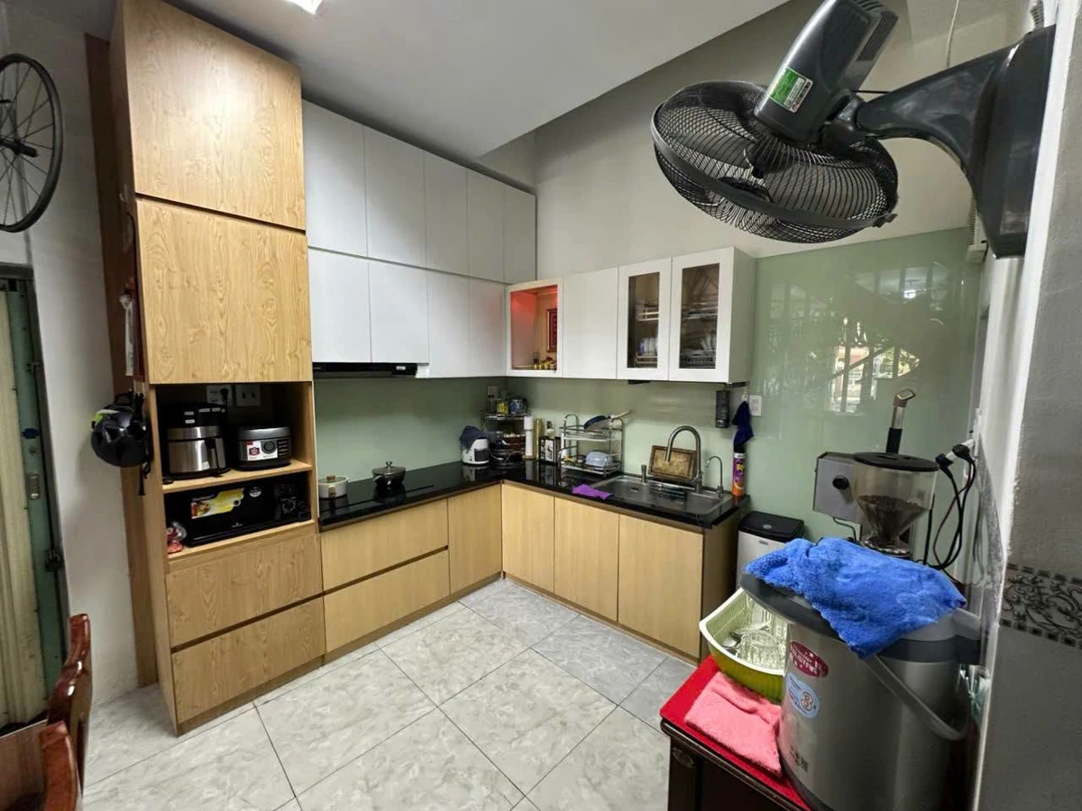 Bán nhà mặt tiền 50m² Nguyễn Huệ, Quy Nhơn, giá 8 tỷ - Ảnh thu nhỏ 3