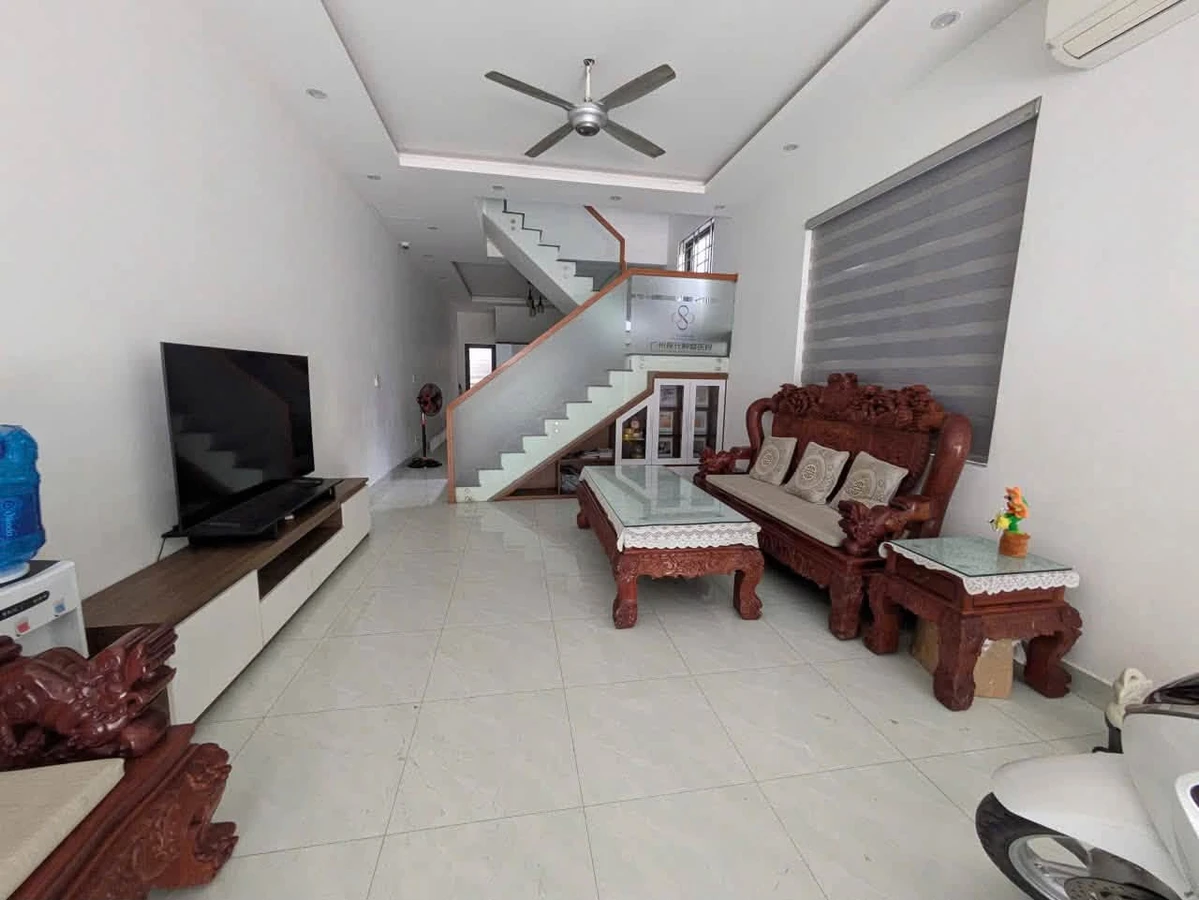 Bán nhà 3 tầng 90m² mặt tiền 7m5 An Hải Bắc Đà Nẵng - Ảnh 1