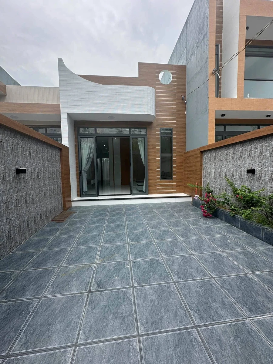 Bán nhà mới 110m² 2 phòng ngủ Phước Hải 1 tỷ 5 - Ảnh thu nhỏ 2