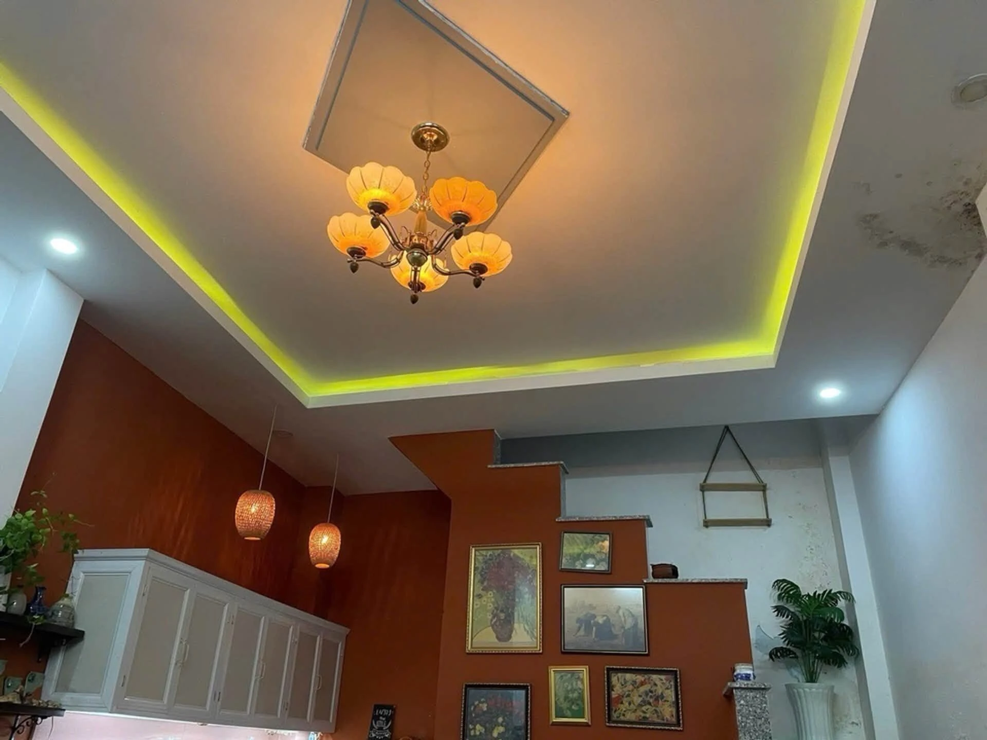 Bán nhà 23m2 2 phòng ngủ sát mặt tiền Trần Thị Hè 1.9 tỷ - Ảnh 1