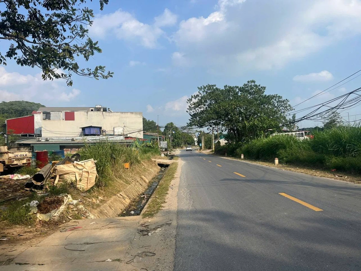 Bán đất 120m² Ngô Minh Loan, Yên Bái, 800 triệu - Ảnh thu nhỏ 2