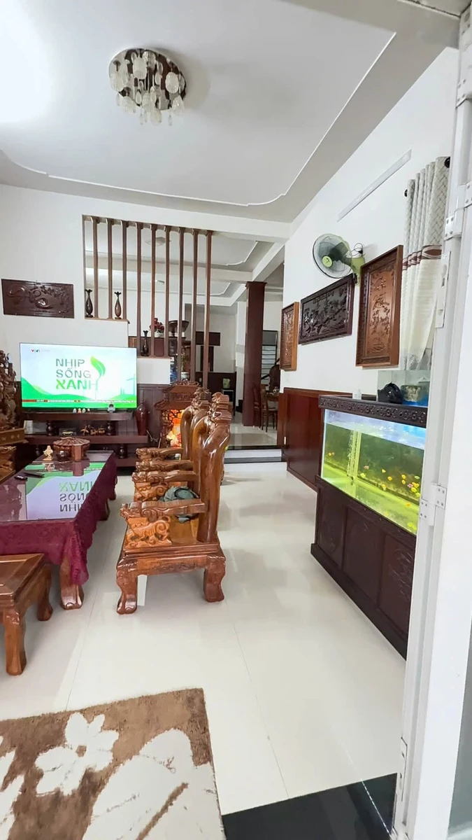 Bán nhà 2 mê 135,9m² hướng Nam Quảng Ngãi - Ảnh thu nhỏ 3