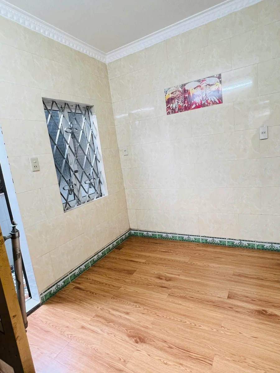 Bán nhà 2 tầng 30m mặt ngõ Hồ Sen, Quận 12 - 1.7 tỷ - Ảnh thu nhỏ 4