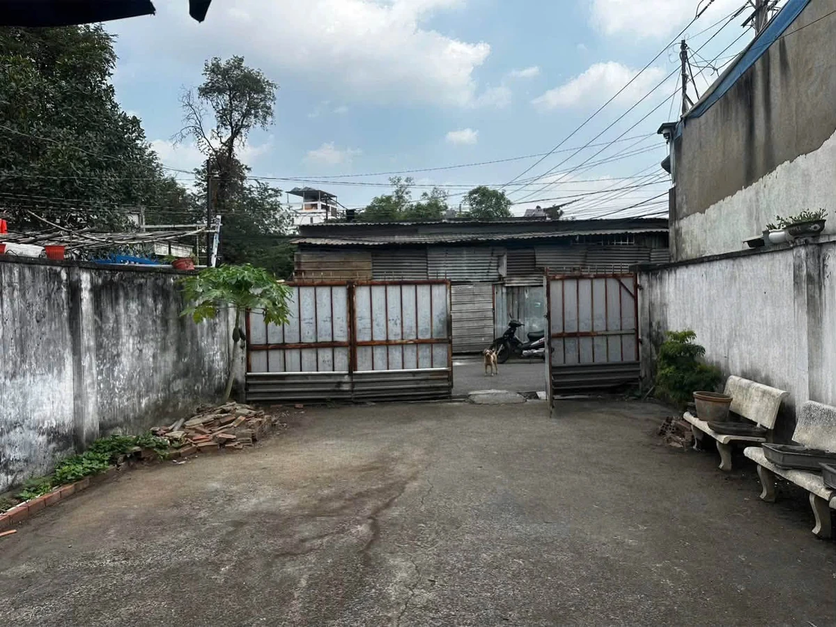 Bán đất 272m2 xây cao tầng gần Phạm Văn Đồng, 10 tỷ 800 - Ảnh thu nhỏ 2