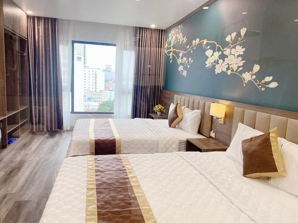 Bán khách sạn 8 tầng, 36 phòng, 284m² tại Bãi Cháy, Hạ Long - Ảnh thu nhỏ 3