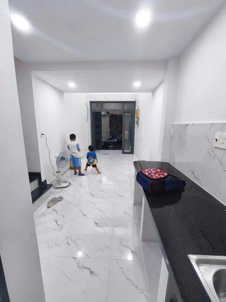 Cho thuê nhà hẻm xe hơi 30m² 2PN 14 tr/tháng Phú Nhuận - Ảnh 1