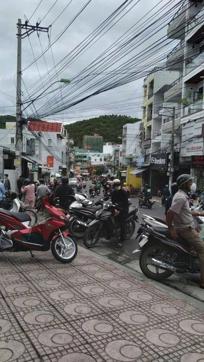 Bán nhà 5 lầu 83m2 Nguyễn Đình Chiểu Nha Trang - Ảnh thu nhỏ 3