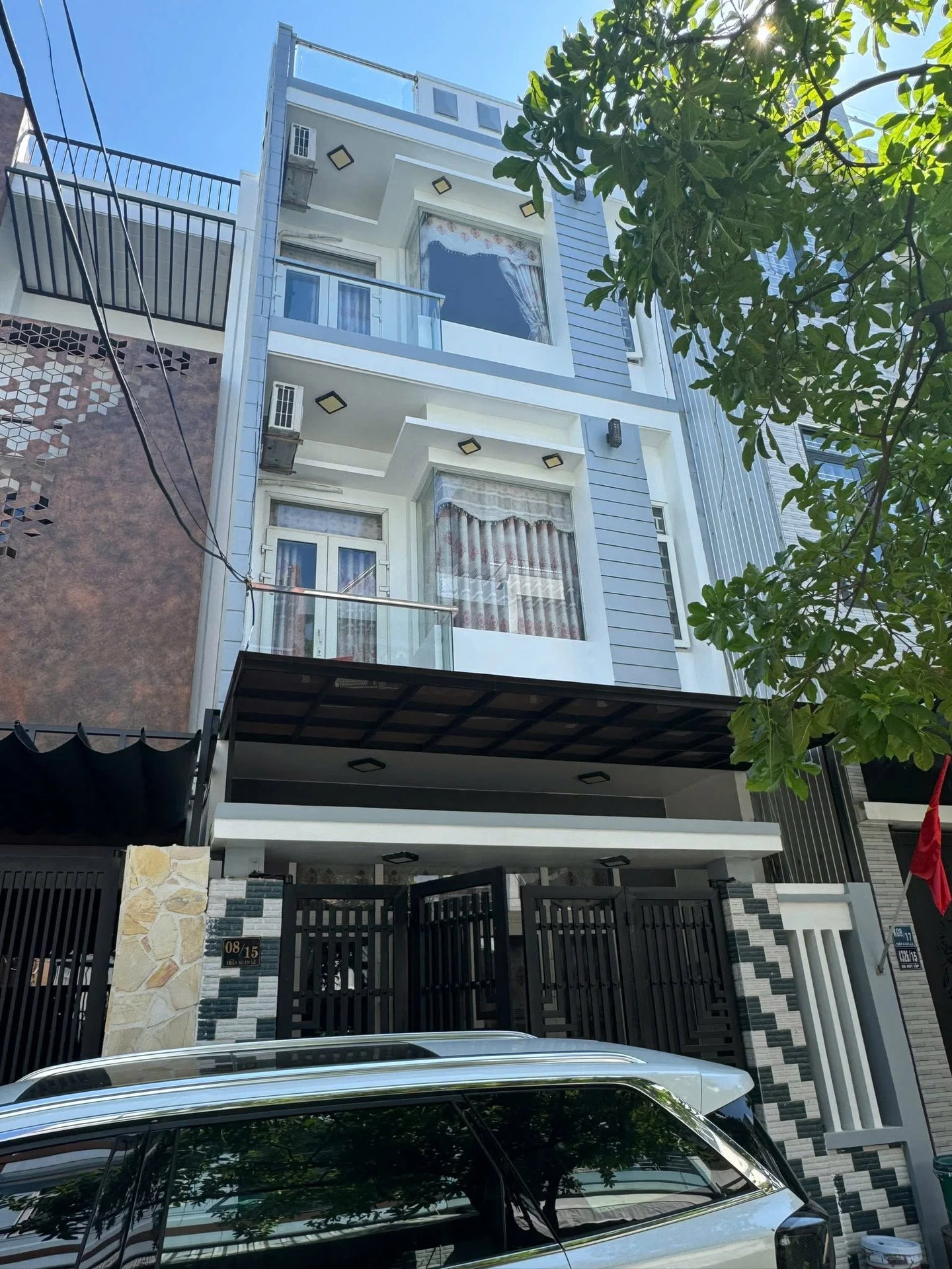 Bán nhà 3 tầng 181m² đường Trần Xuân Lê, Đà Nẵng - Ảnh 1