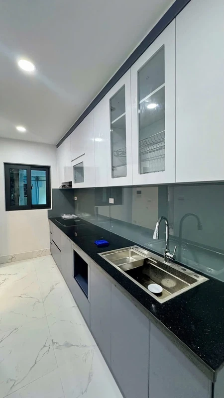 Cho thuê căn hộ tập thể 80m² 3PN Ba Đình 8tr/tháng