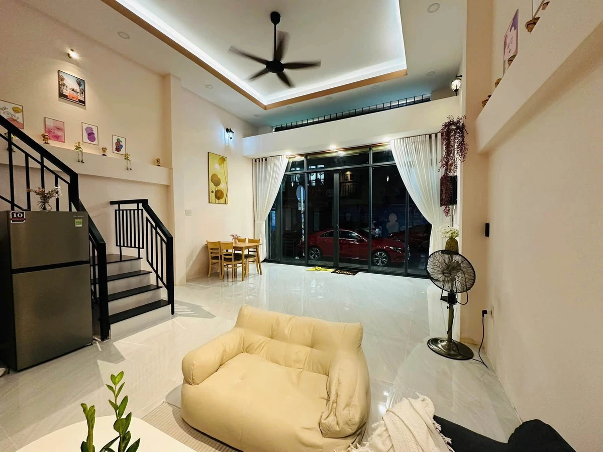 Bán nhà 4 tầng kinh doanh 42m² Bà Triệu Nha Trang - Ảnh thu nhỏ 2