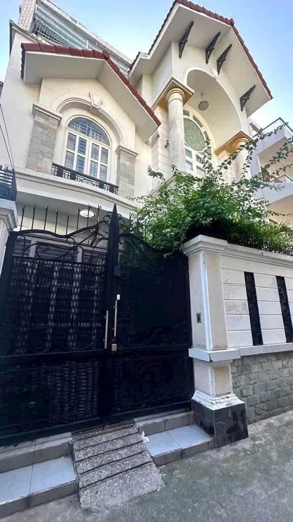 Bán biệt thự sân vườn Bình Thạnh 257m² 11PN - Ảnh 1