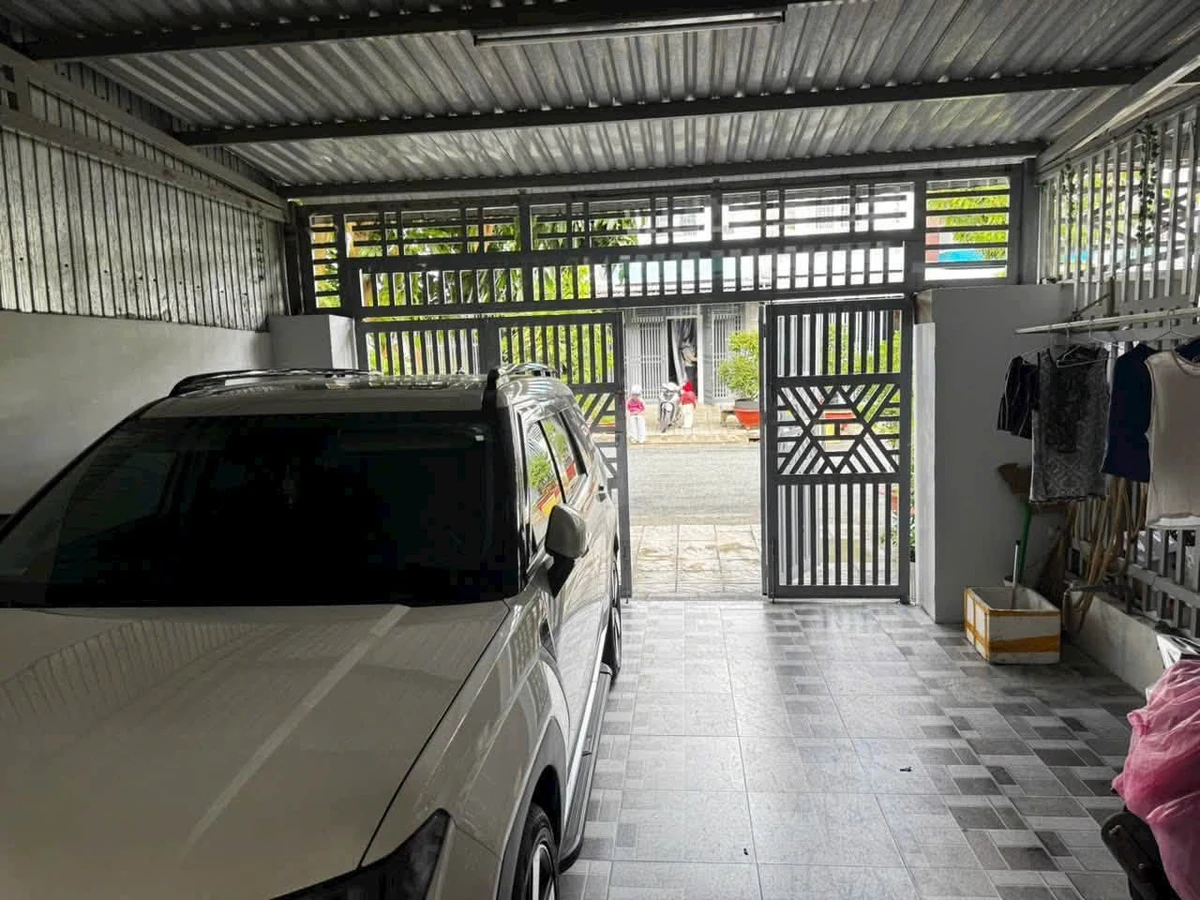 Bán nhà 2PN tại Nguyễn Văn Nguyễn, An Hoà, 100m², 2,35 tỷ - Ảnh 1