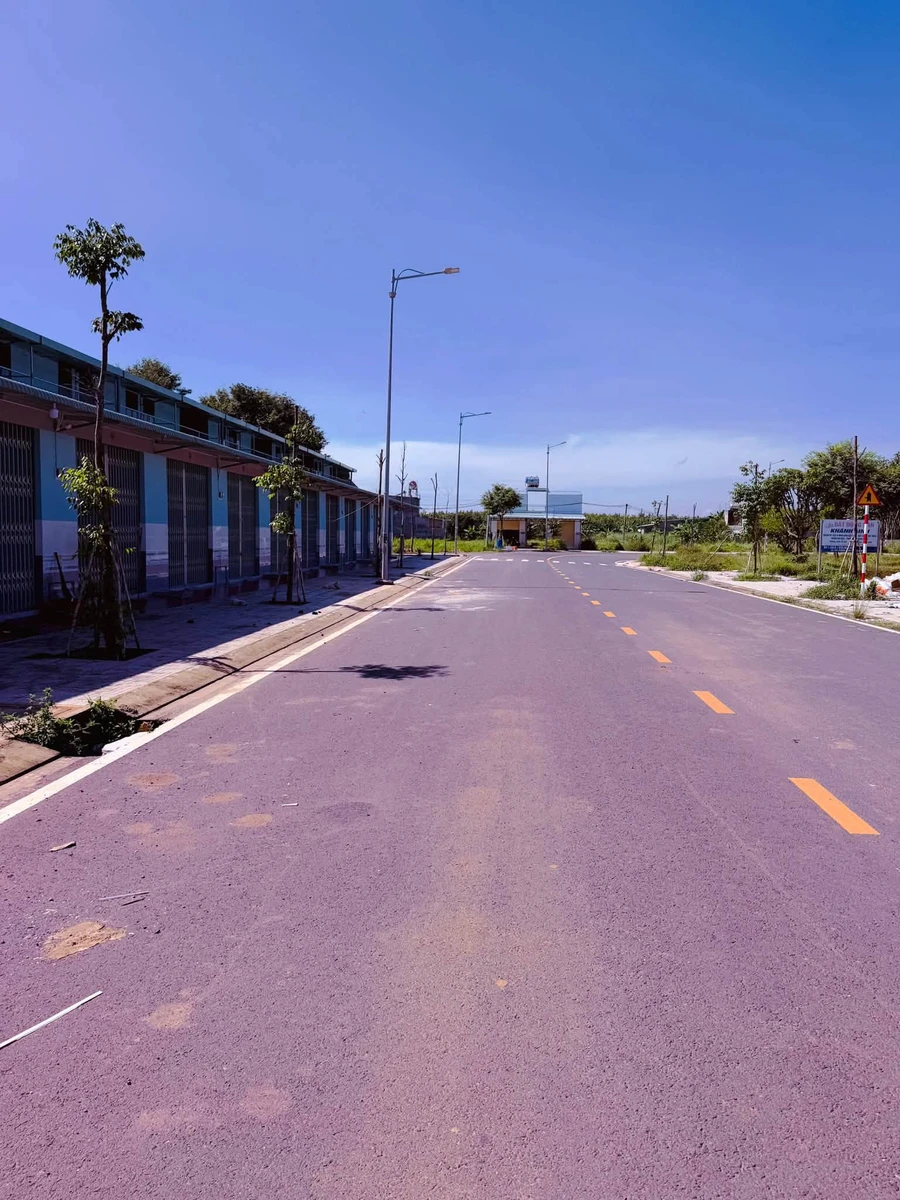 Bán đất Chơn Thành 5000m2 giá 1 tỷ 790 triệu - Ảnh thu nhỏ 2