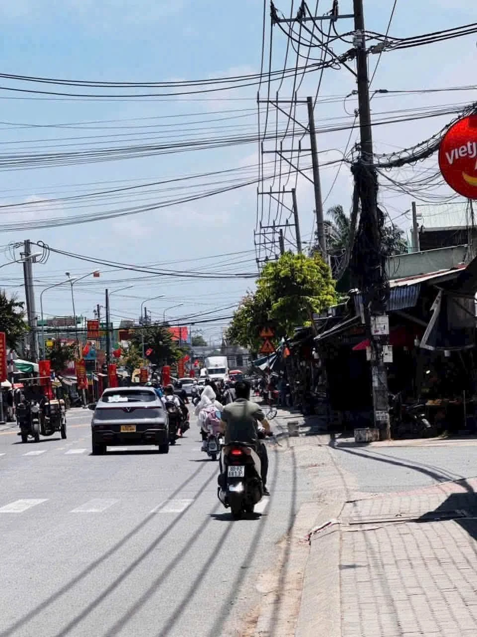 Bán mặt tiền kinh doanh Lê Thị Trung, An Phú 298m² - 12 tỷ 9 - Ảnh 1