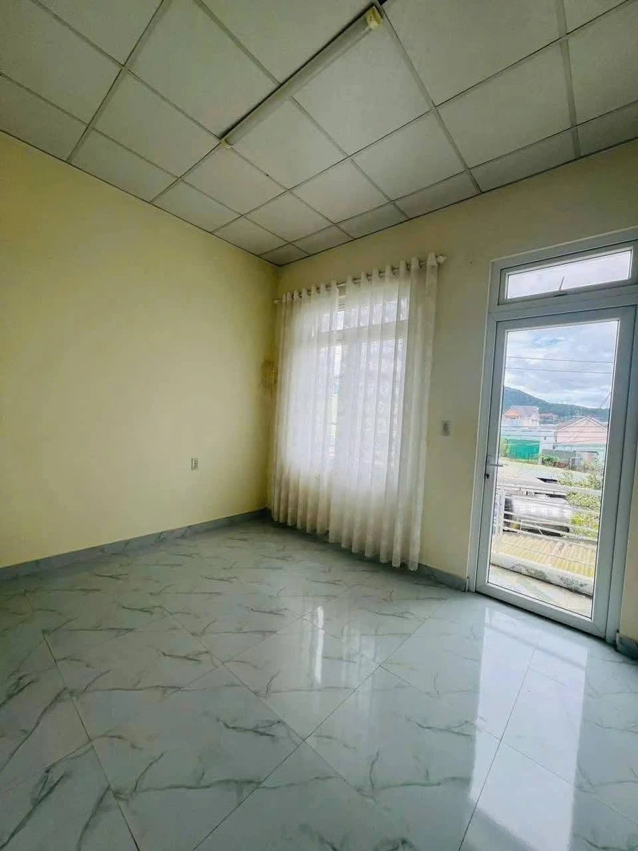 Bán nhà 3PN 100m² SRXD Hồ Xuân Hương, Đà Lạt - Ảnh thu nhỏ 4