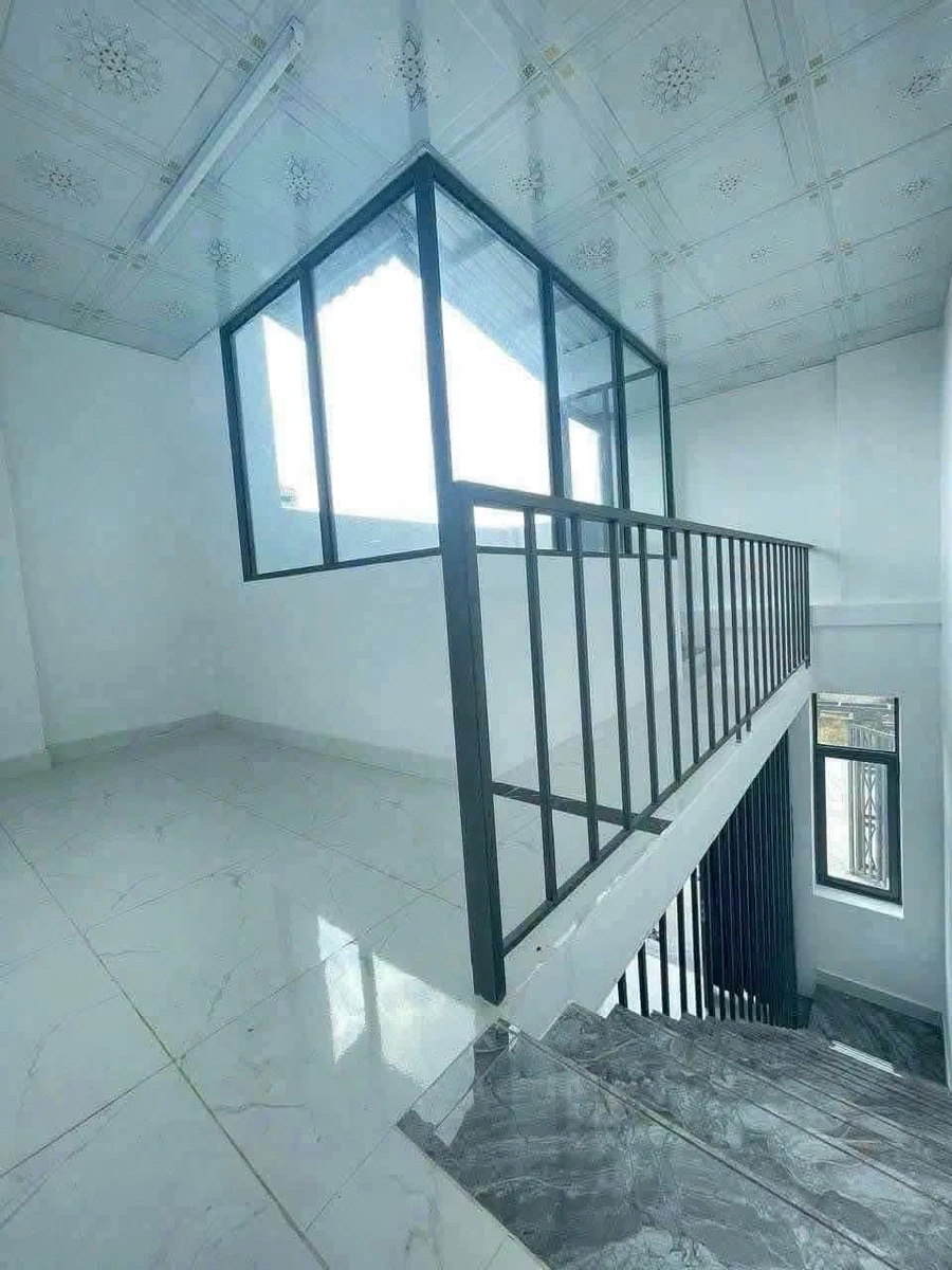 Bán nhà gác lửng 3PN 80m² Bình Tân 650 triệu - Ảnh thu nhỏ 5