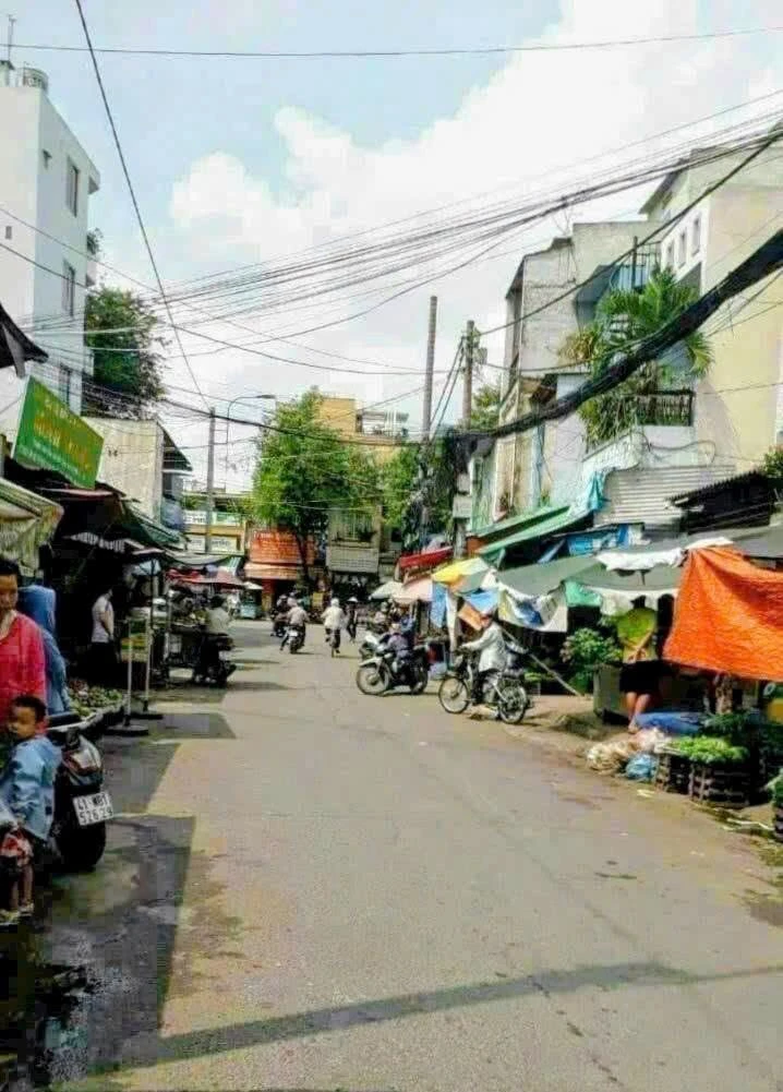 Bán nhà hẻm kinh doanh 114.8m2, 3 PN, Bình Tân, 7.9 tỷ - Ảnh thu nhỏ 3