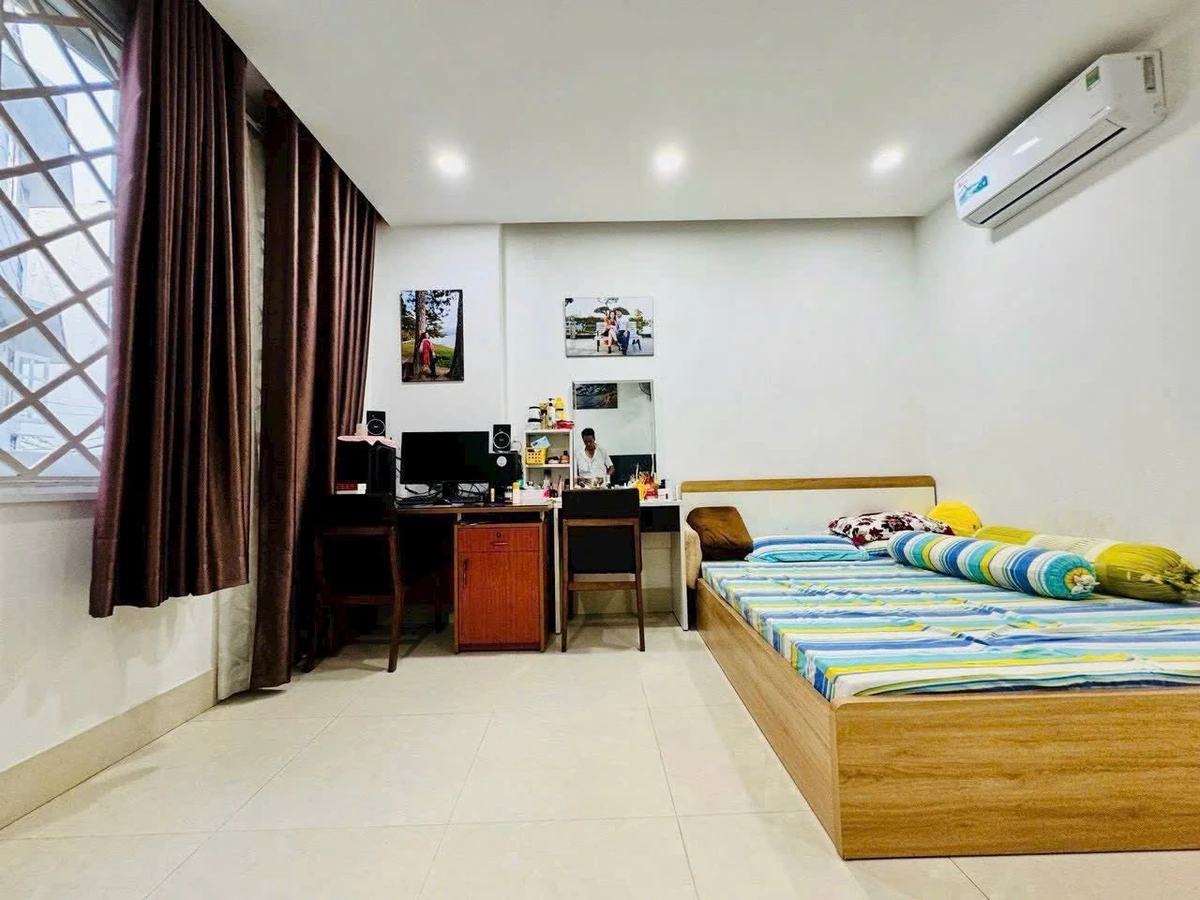 Bán nhà 75m2 4 lầu Bạch Đằng Bình Thạnh giá 9 tỷ 480 - Ảnh thu nhỏ 2