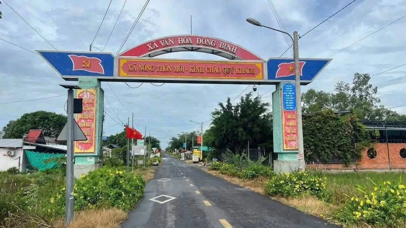 Bán nhà vườn 1.830 m² mặt tiền Đường Huyện 16, Thới Lai, Cần Thơ