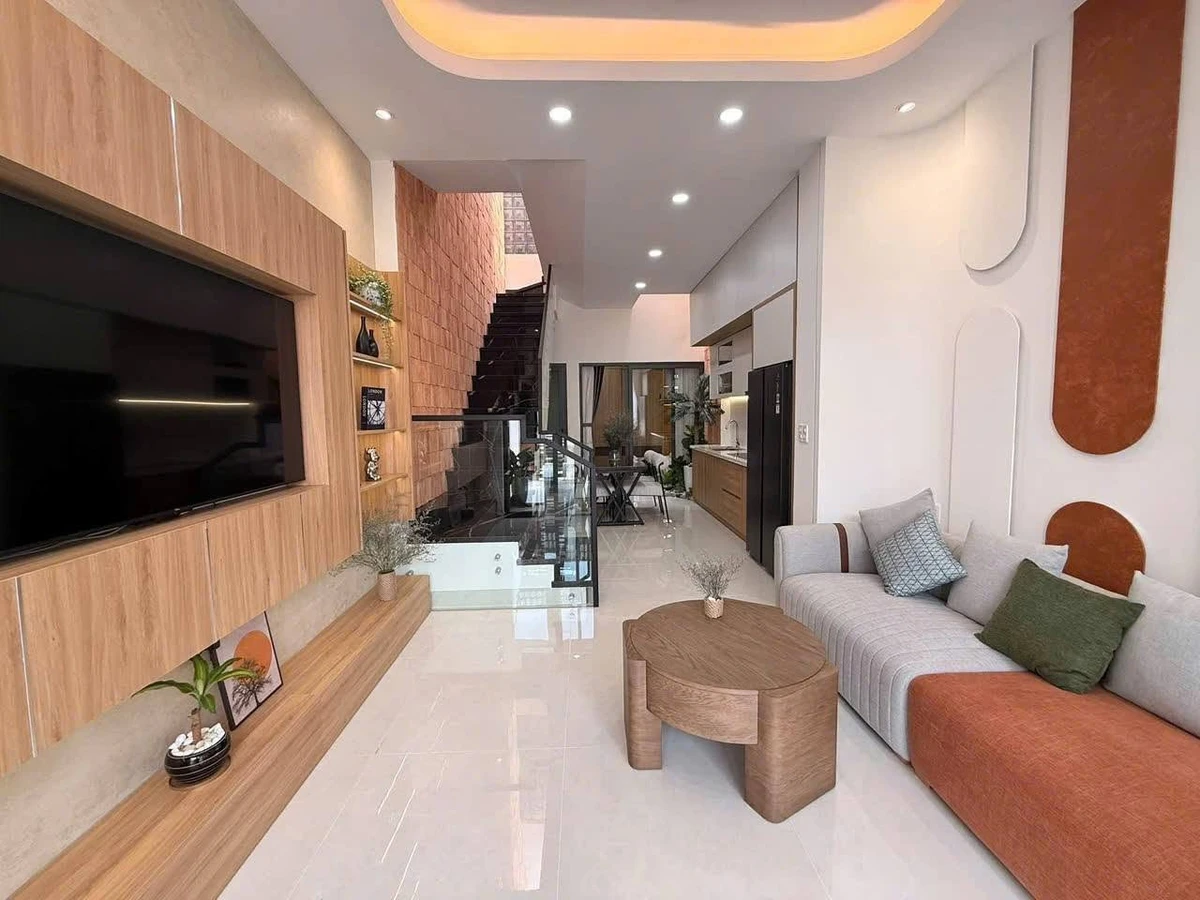 Bán nhà 1 trệt 1 lầu full nội thất 70m2 hẻm 175 Y Moan, Tân Lợi, Buôn Ma Thuột - Ảnh thu nhỏ 4
