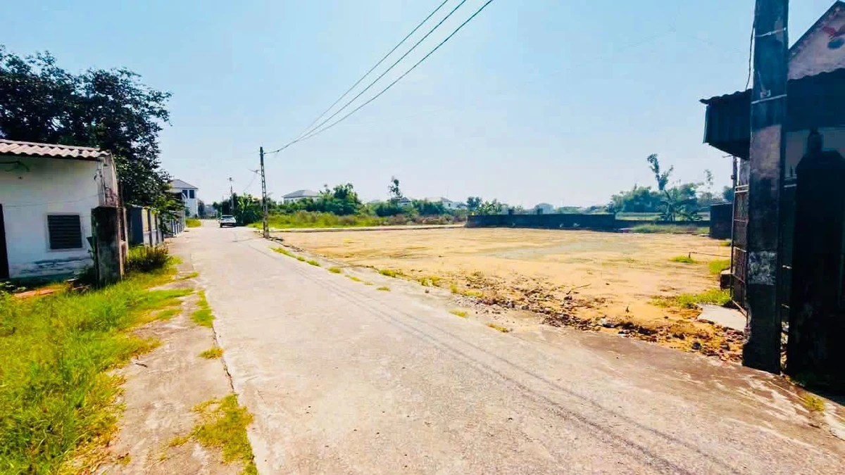Bán đất mặt tiền 6.5m xóm 1 Nghi Phong giá 2 tỷ - Ảnh 1