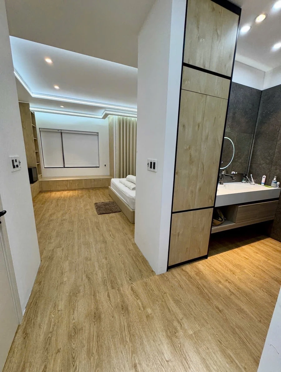 Bán nhà 4 tầng mặt tiền Cao Xuân Dục, Huế, 60m2, 5.7 tỷ - Ảnh thu nhỏ 5