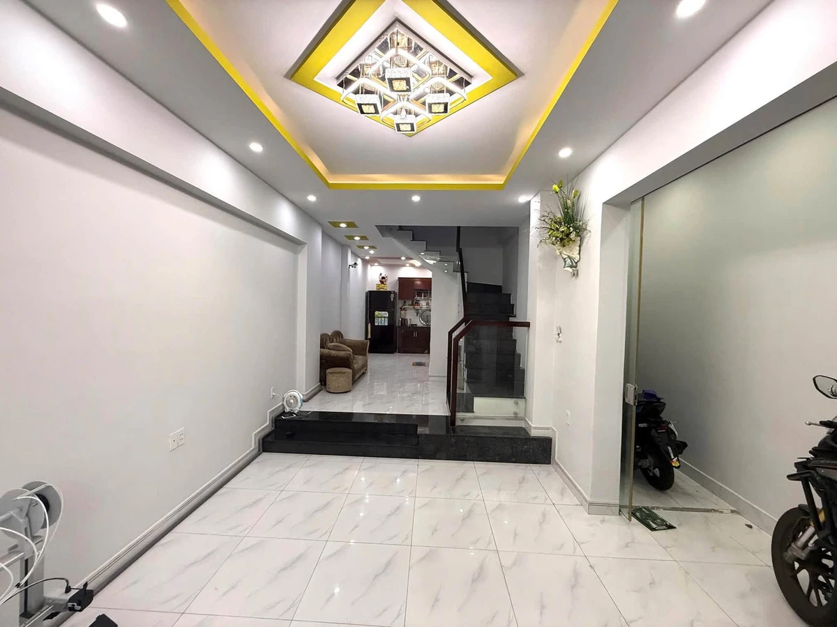 Bán nhà 1 trệt 2 lầu 3PN 60m² Vũng Tàu 6.6 tỷ - Ảnh 1
