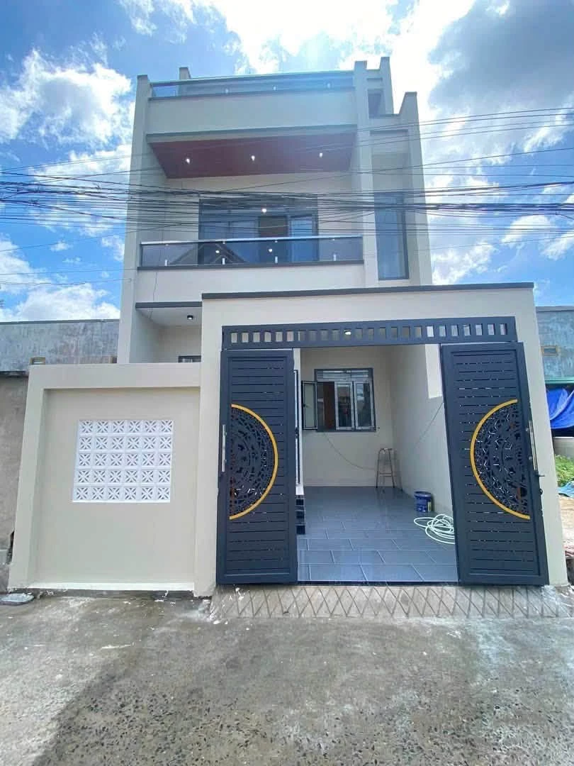 Nhà 1 trệt 2 lầu 3PN Phú Lợi, 66m², 4,1 tỷ - Ảnh 1