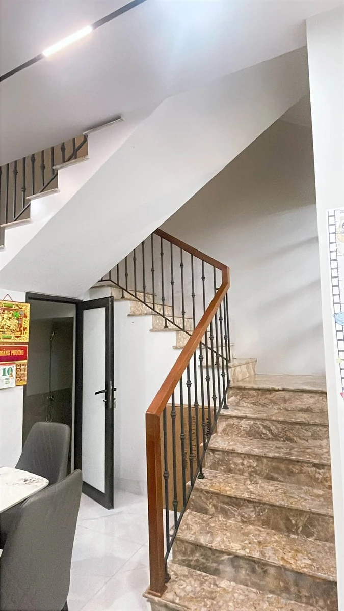 Bán nhà lô góc 50m2 đường Trần Nguyên Hãn 3 tỷ 850 - Ảnh thu nhỏ 3