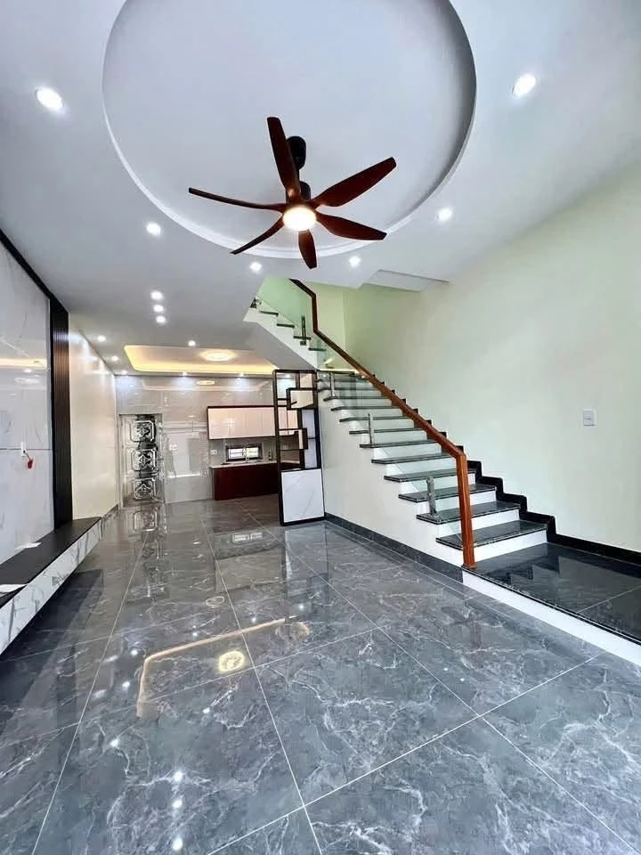 Bán nhà 3 tầng 58m² Ngô Quyền Quảng Ninh 3 tỷ 650 triệu - Ảnh thu nhỏ 3