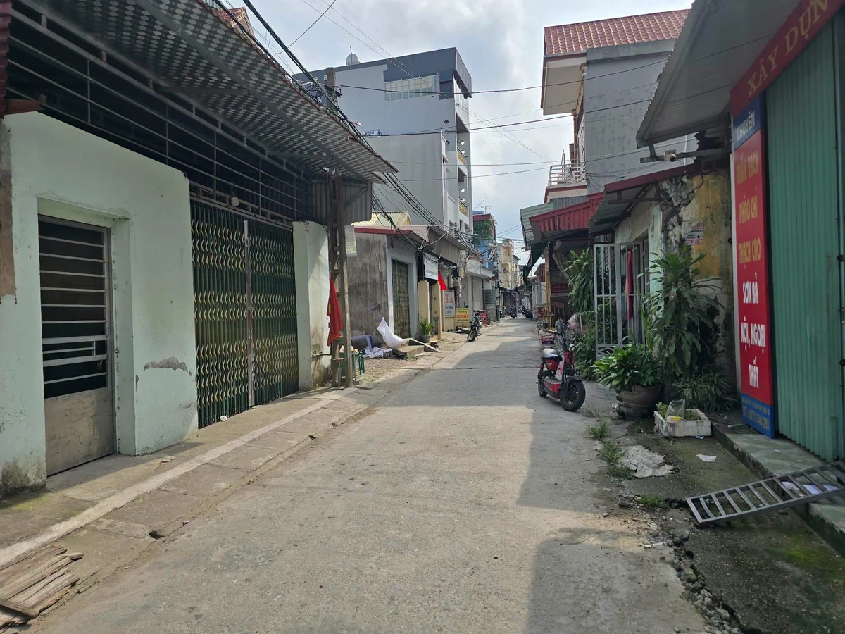 Bán nhà 2,5 tầng 101m2 4 phòng ngủ tại Cẩm Giàng Hải Dương - Ảnh 1