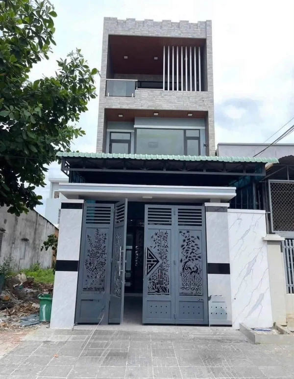 Bán nhà 1 trệt 2 lầu 134m2, 4PN, khu Gò Cát 6, Long Tâm, TP Bà Rịa, giá 5,3 tỷ