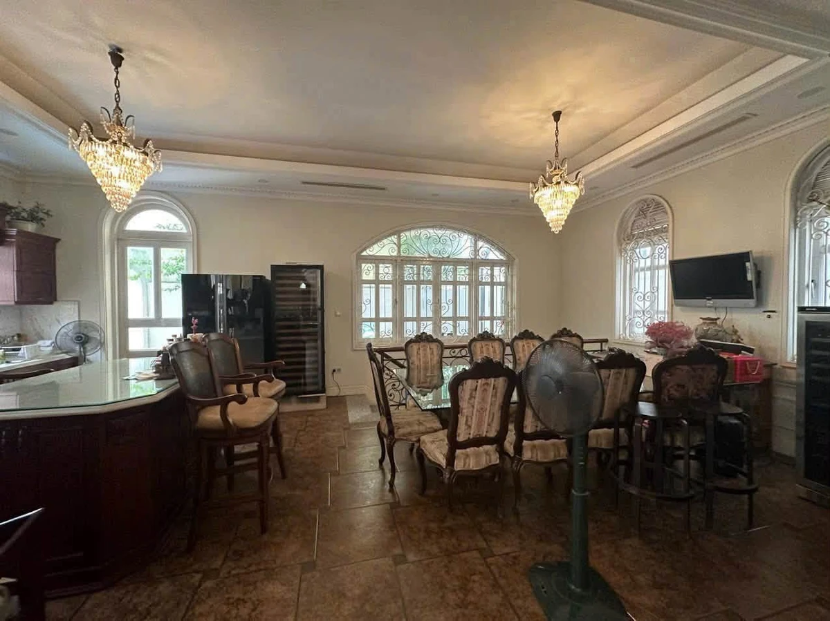 Bán biệt thự Thảo Điền 304m2 hầm 3 tấm sân vườn hồ bơi giá 69,9 tỷ - Ảnh thu nhỏ 4