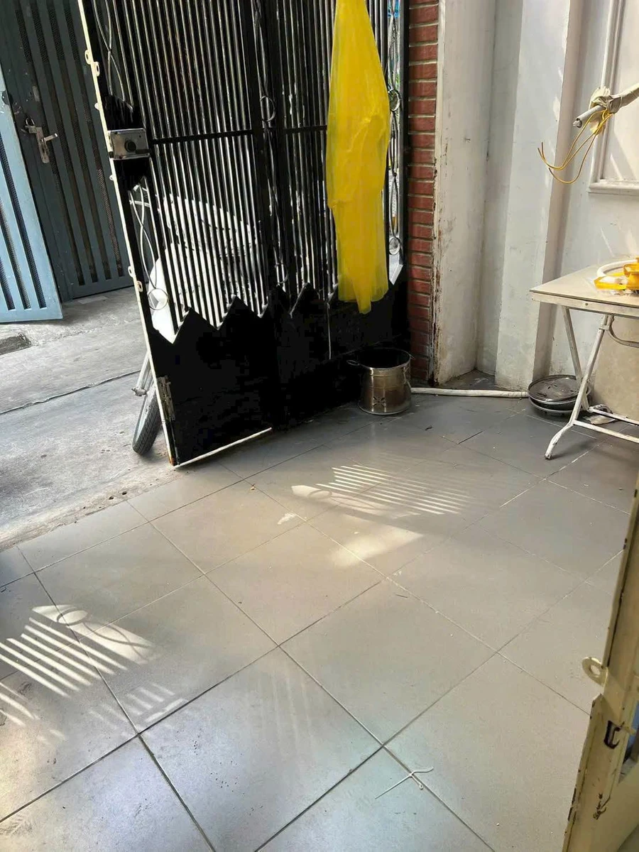 Cho thuê nhà 2 tầng 2PN Âu Dương Lân Q8 – 10 triệu/tháng - Ảnh thu nhỏ 2