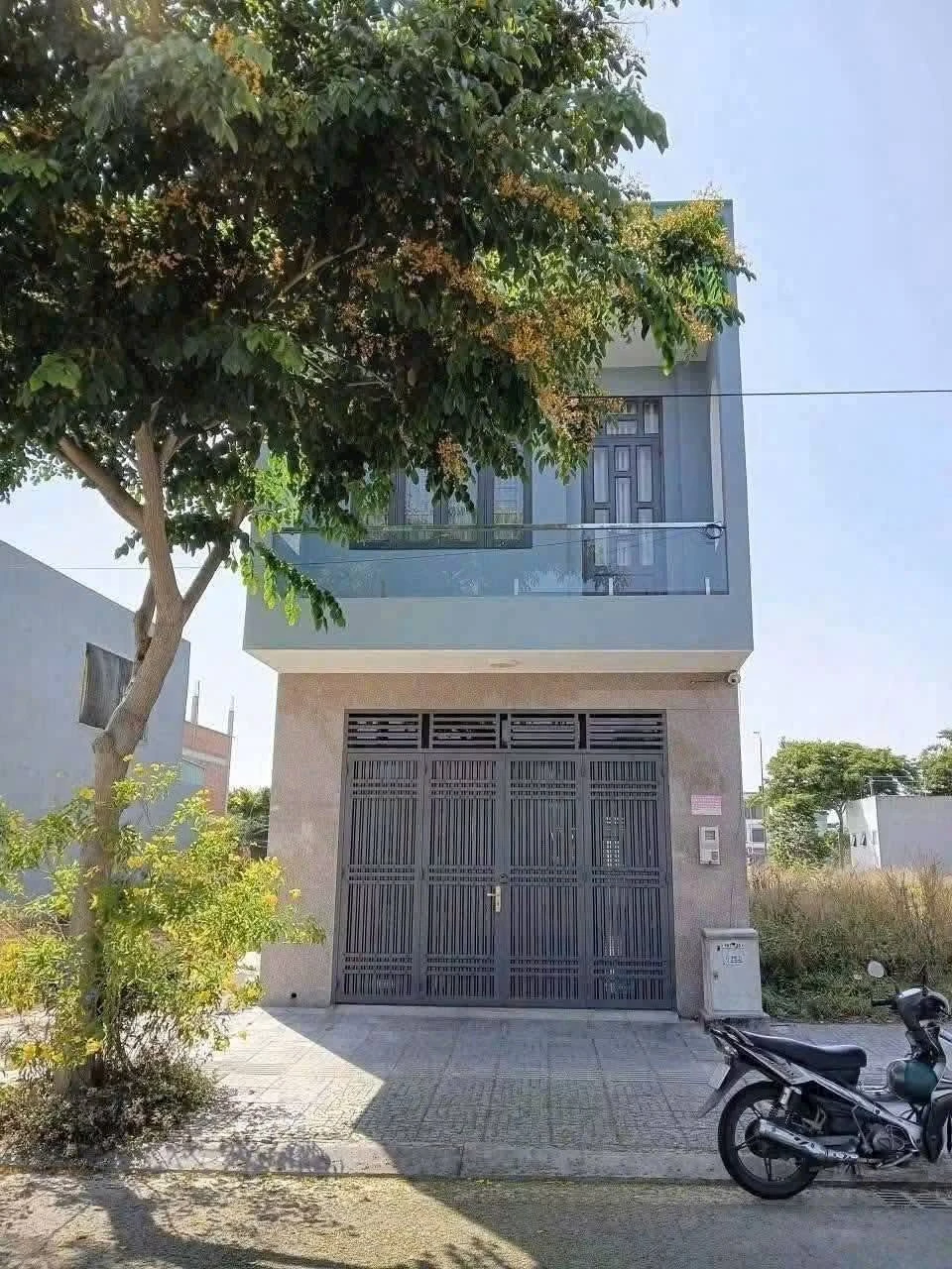 Bán nhà 1 trệt 1 lầu mặt tiền Nguyễn Thái Học, 114m2, 3PN, Long Tâm, Bà Rịa, giá 4,99 tỷ - Ảnh 1