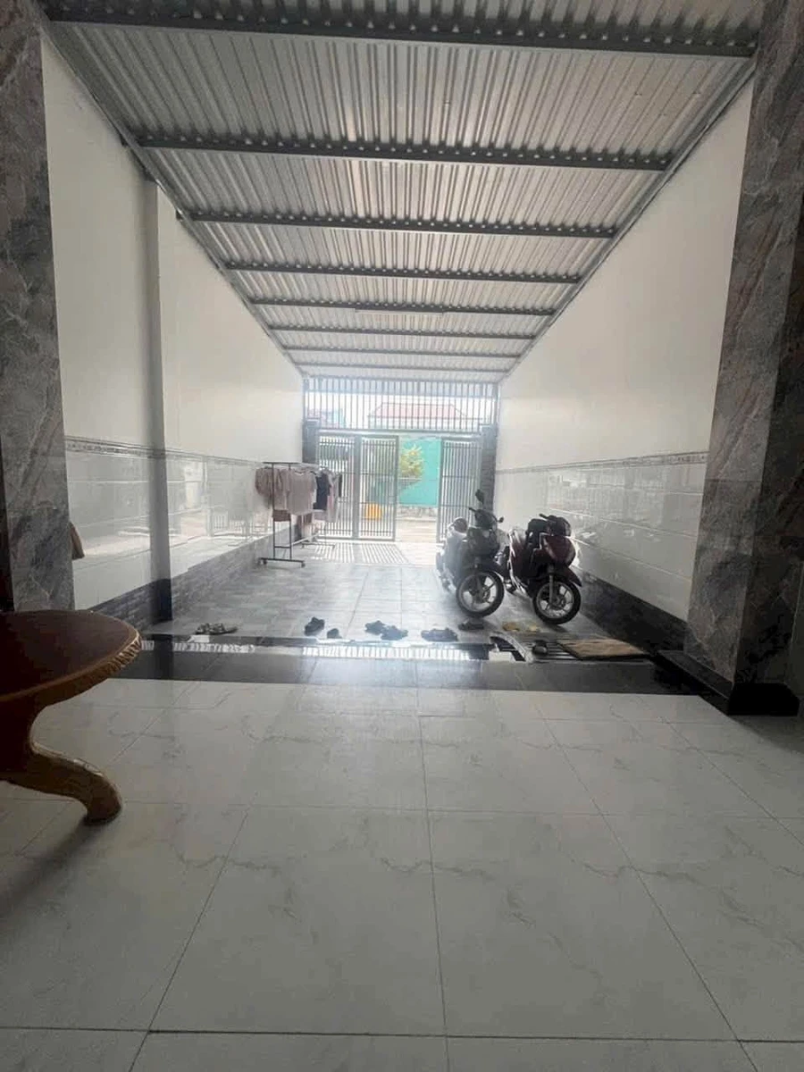 Bán nhà lầu 3 phòng ngủ 90m² Tây Ninh 2.5 tỷ - Ảnh thu nhỏ 2
