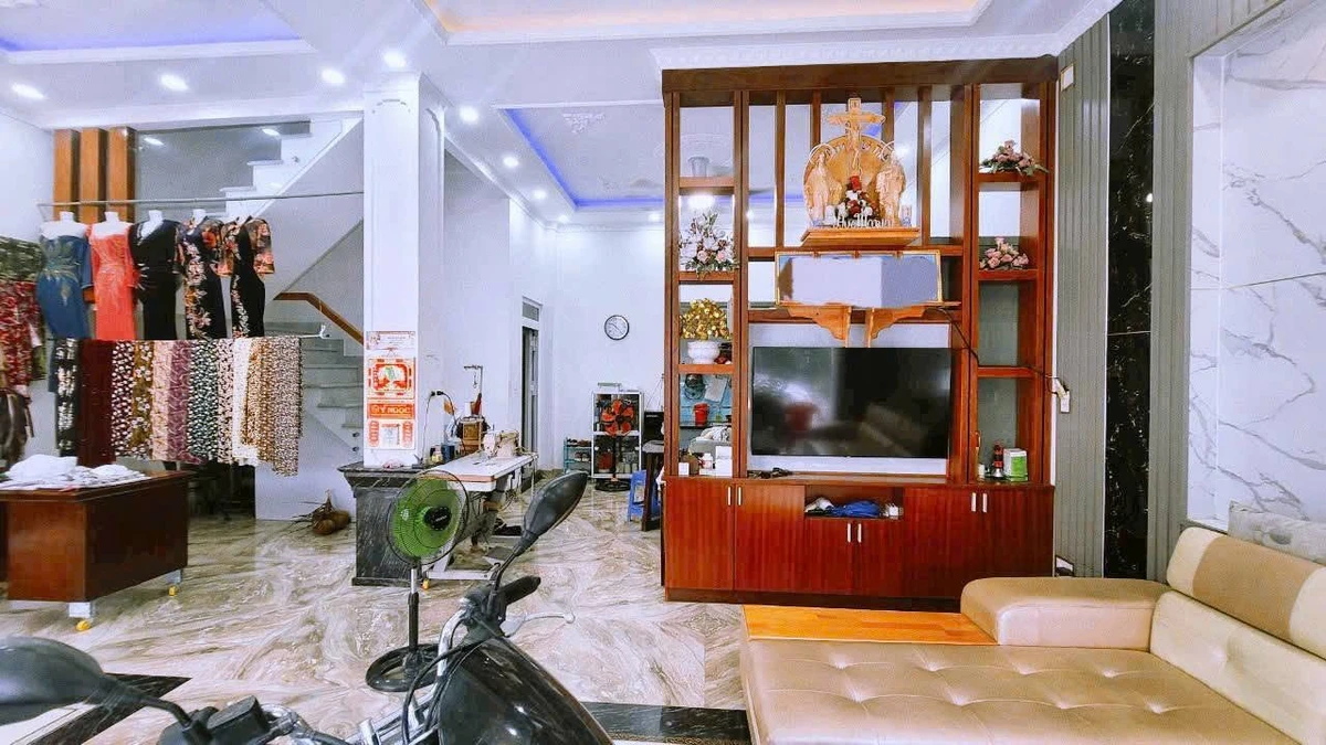 Bán nhà 2 lầu 4PN 68m² gần Chợ Phú Thọ, Đồng Nai - Ảnh thu nhỏ 4