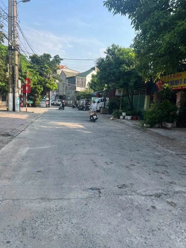 Bán đất 146m2 mặt tiền Nguyễn Thiếp, Trường Vinh