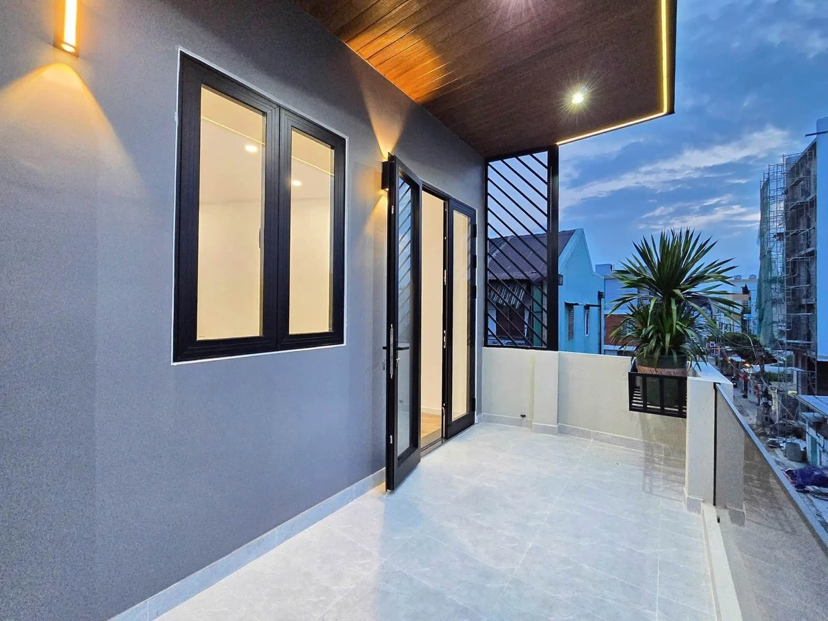 Bán nhà 3 tầng mặt tiền Châu Thượng Văn 67m² Đà Nẵng - Ảnh thu nhỏ 4